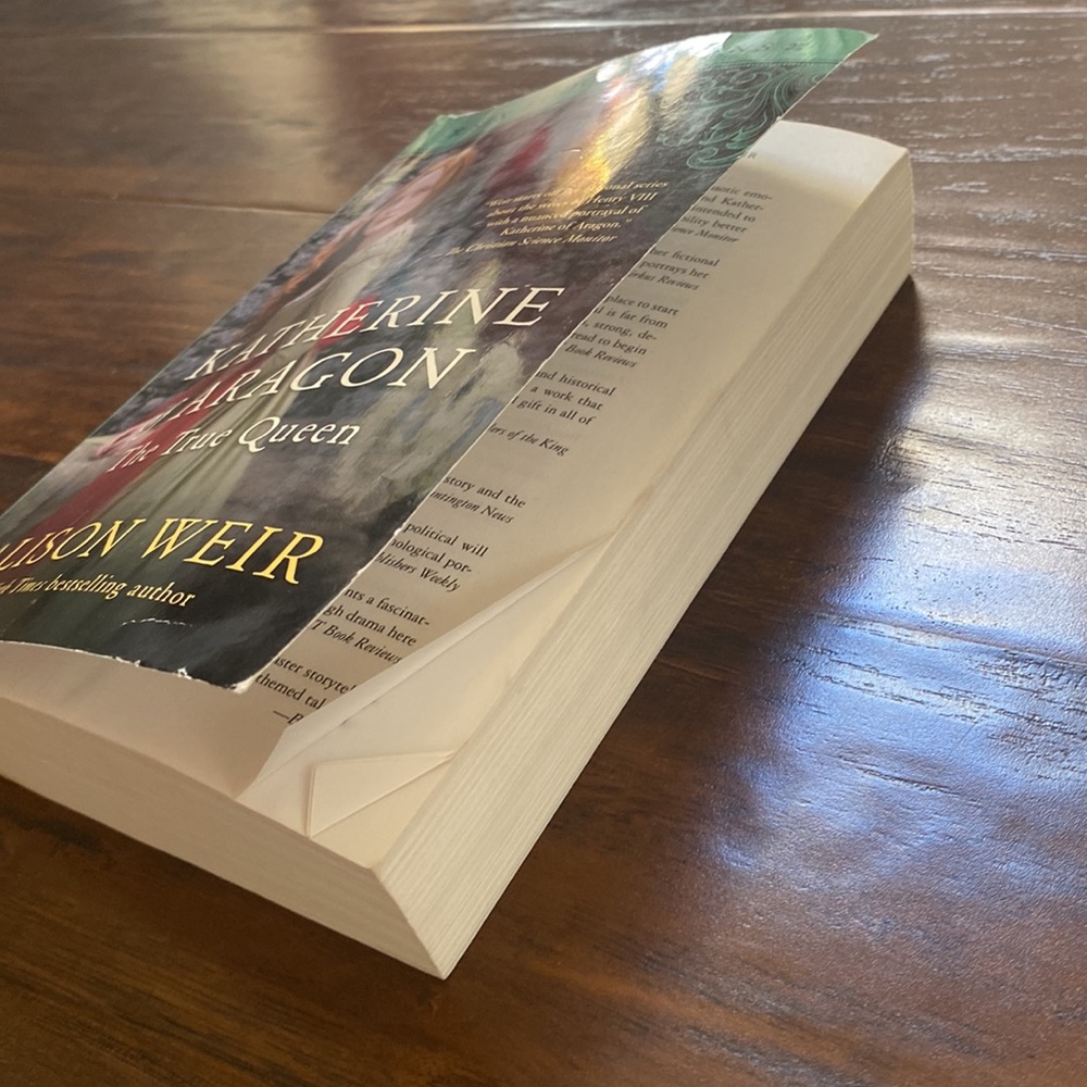 Katherine of Aragon: The True Queen by - Green Cover - Picture 5 of 5